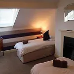 Rowntree Hotel 4*
