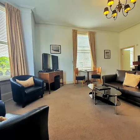 Rowntree Hotel 4*