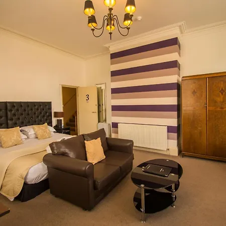 Hotel Rowntree 4*