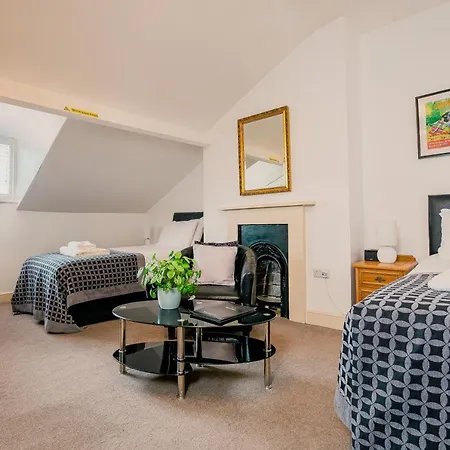 Hotel Rowntree