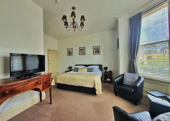 Rowntree 4* سكرابورو