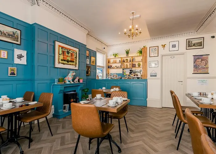 Rowntree 4* سكرابورو